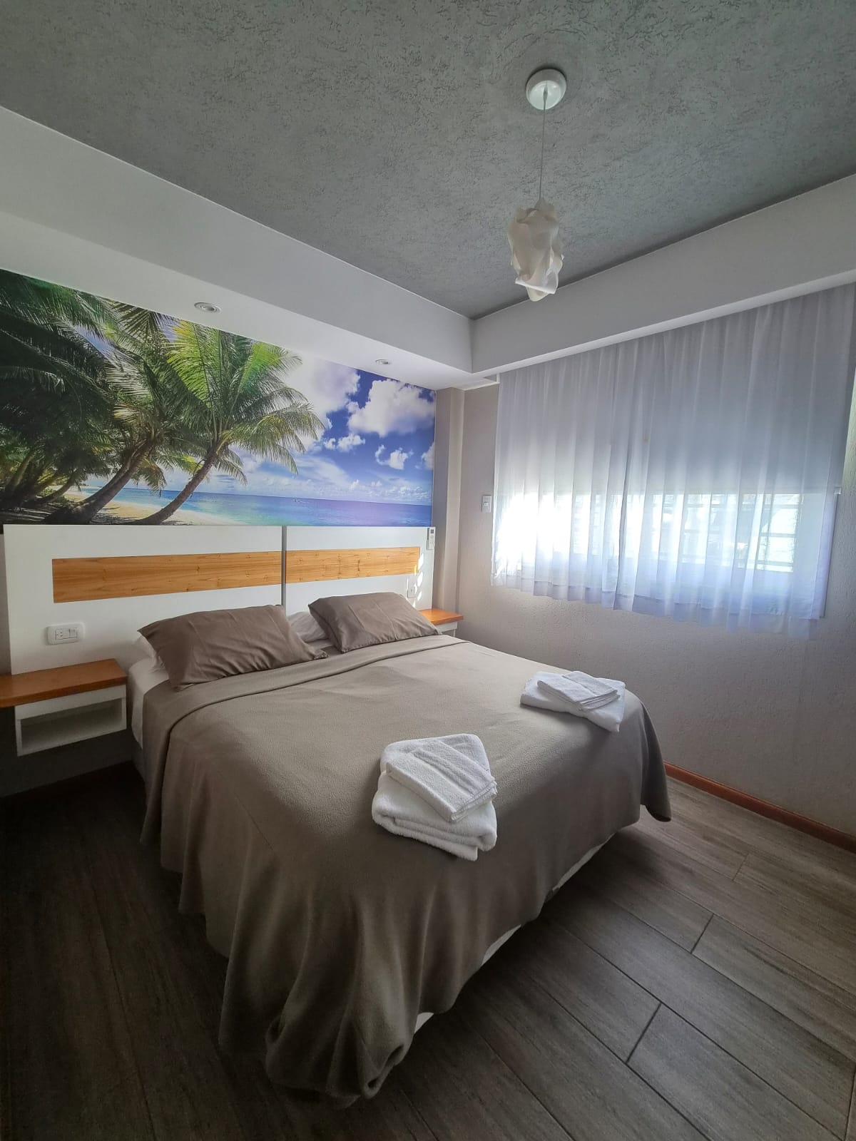 Dormitorio matrimonial del departamento