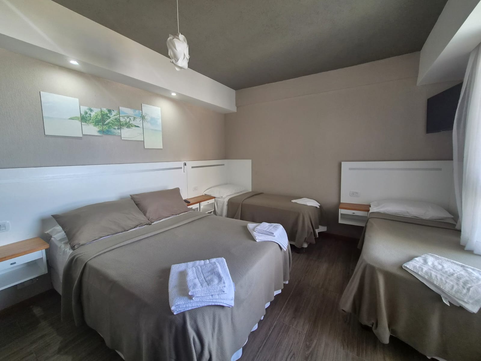 Dormitorio principal del tres ambientes premium